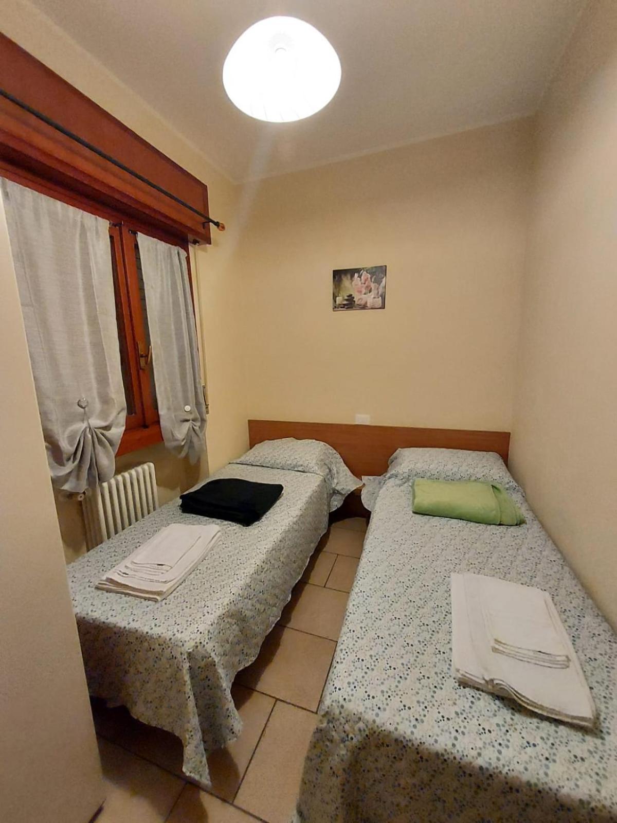 Vida Loca Apartments La Madonnina بسكييرا ديل غاردا المظهر الخارجي الصورة